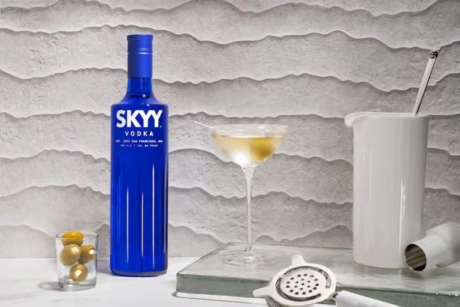 cocktail-dirty-martini-card